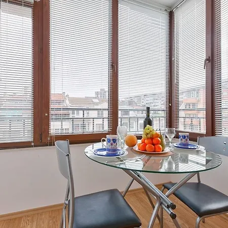 Natali Apartment *