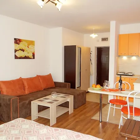 Natali Apartment