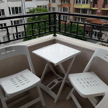 Apartment Natali Burgas